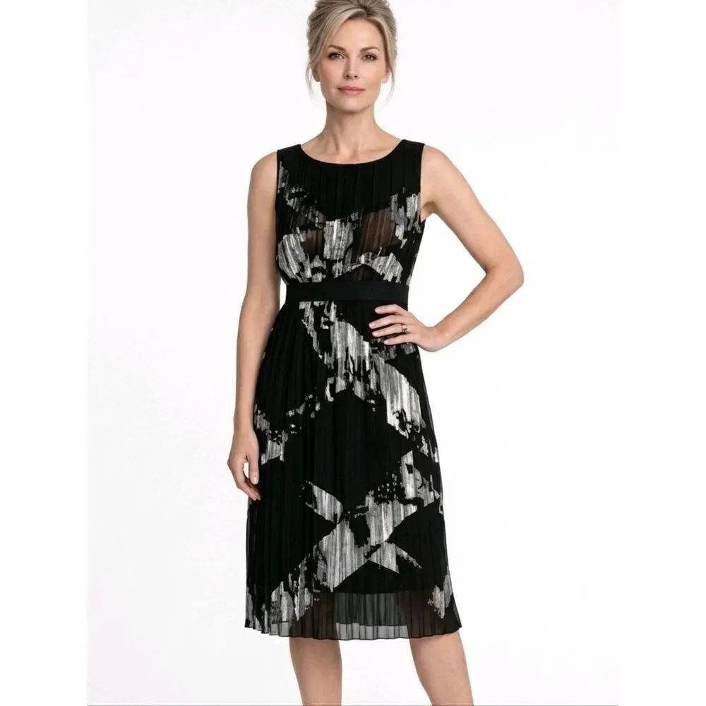 BCBGMAXAZRIA Black & Silver Zariah Pleated Cocktail Dress Size XXS